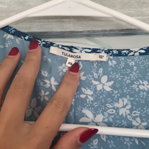 SOLD Blue Tularosa Robe Size XS from Revolve - Picture 2 of 4